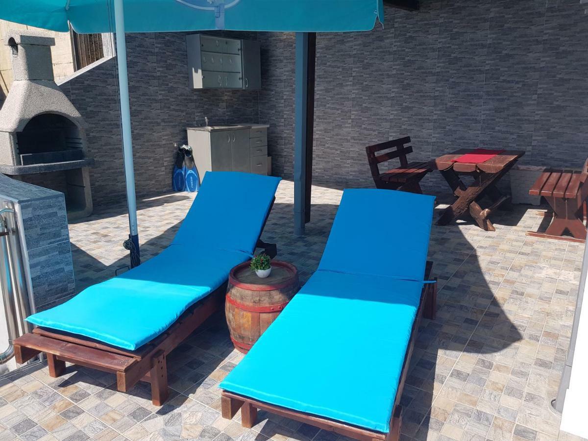 Summer Holiday House Mm Ulcinj Exterior foto